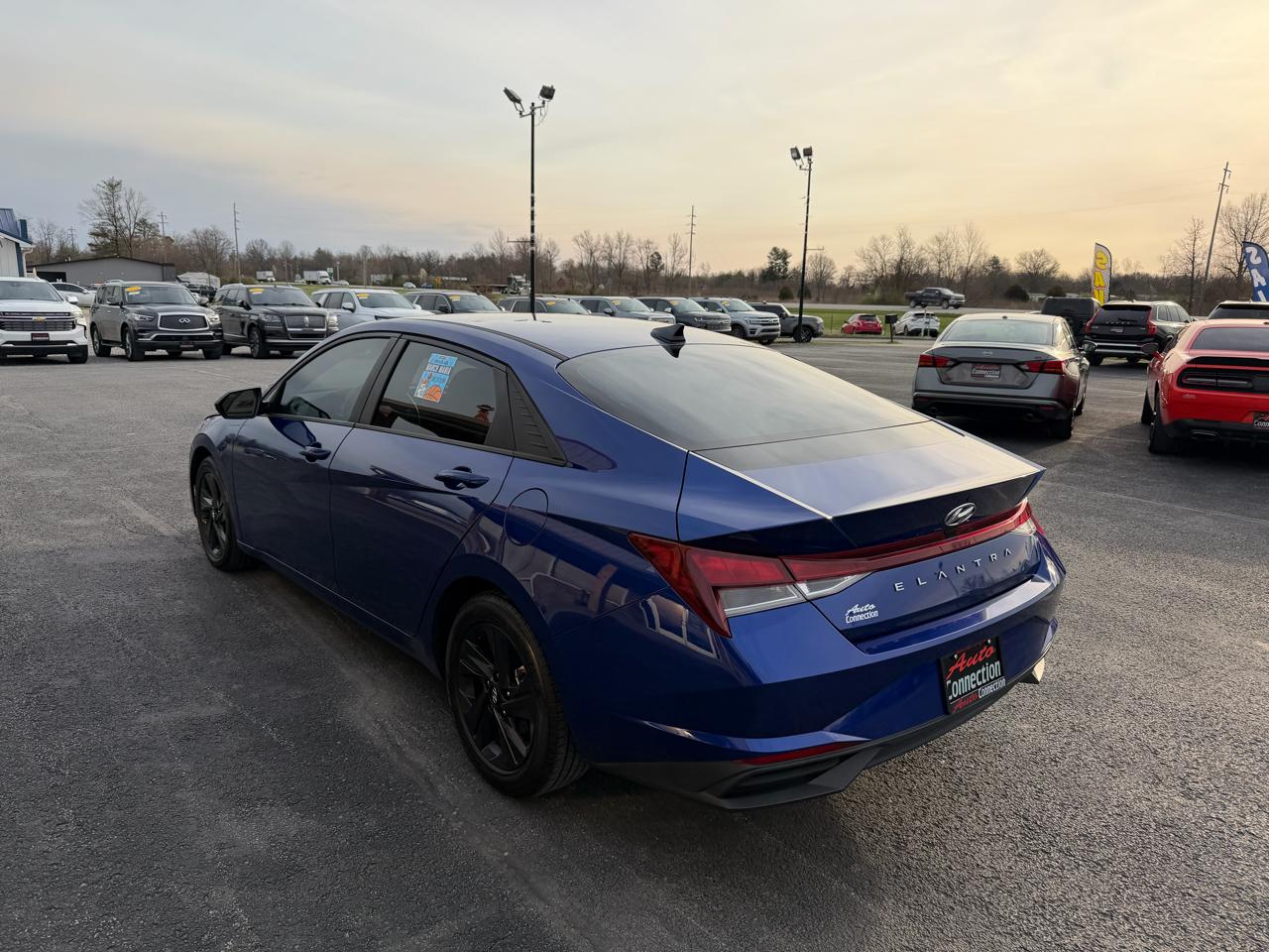 Hyundai Elantra SEL IVT 2021