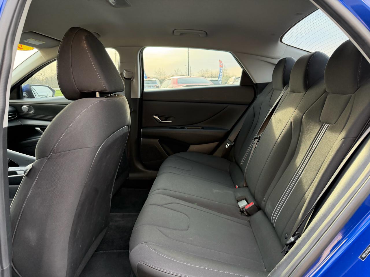 Hyundai Elantra SEL IVT 2021