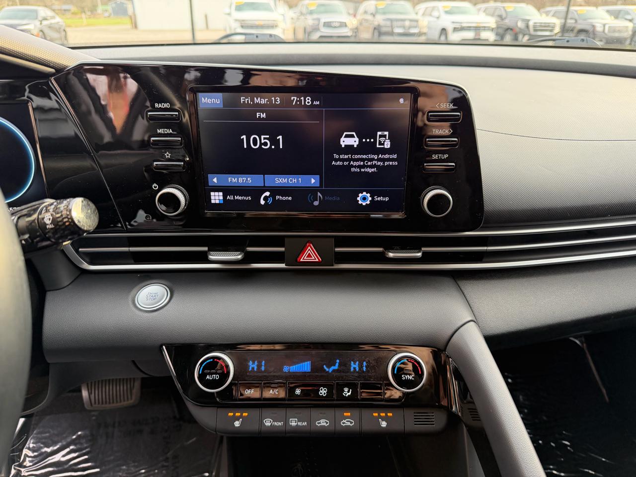 Hyundai Elantra SEL IVT 2021