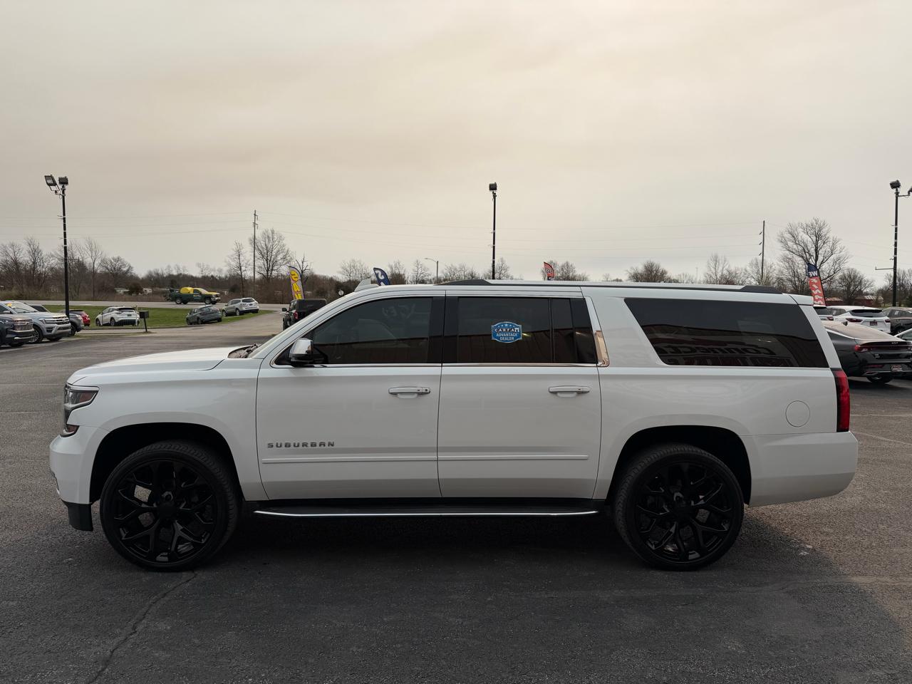 Chevrolet Suburban 4WD 4dr 1500 Premier 2017