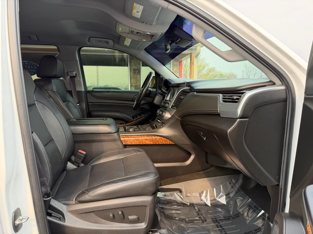 Chevrolet Suburban 4WD 4dr 1500 Premier 2017