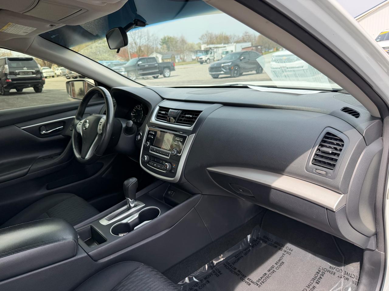 Nissan Altima 2.5 SV Sedan 2017