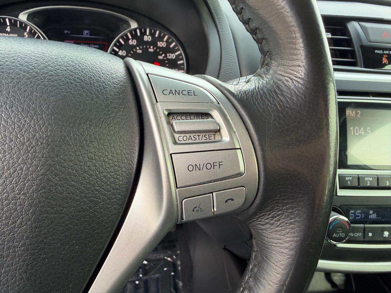 Nissan Altima 2.5 SV Sedan 2017