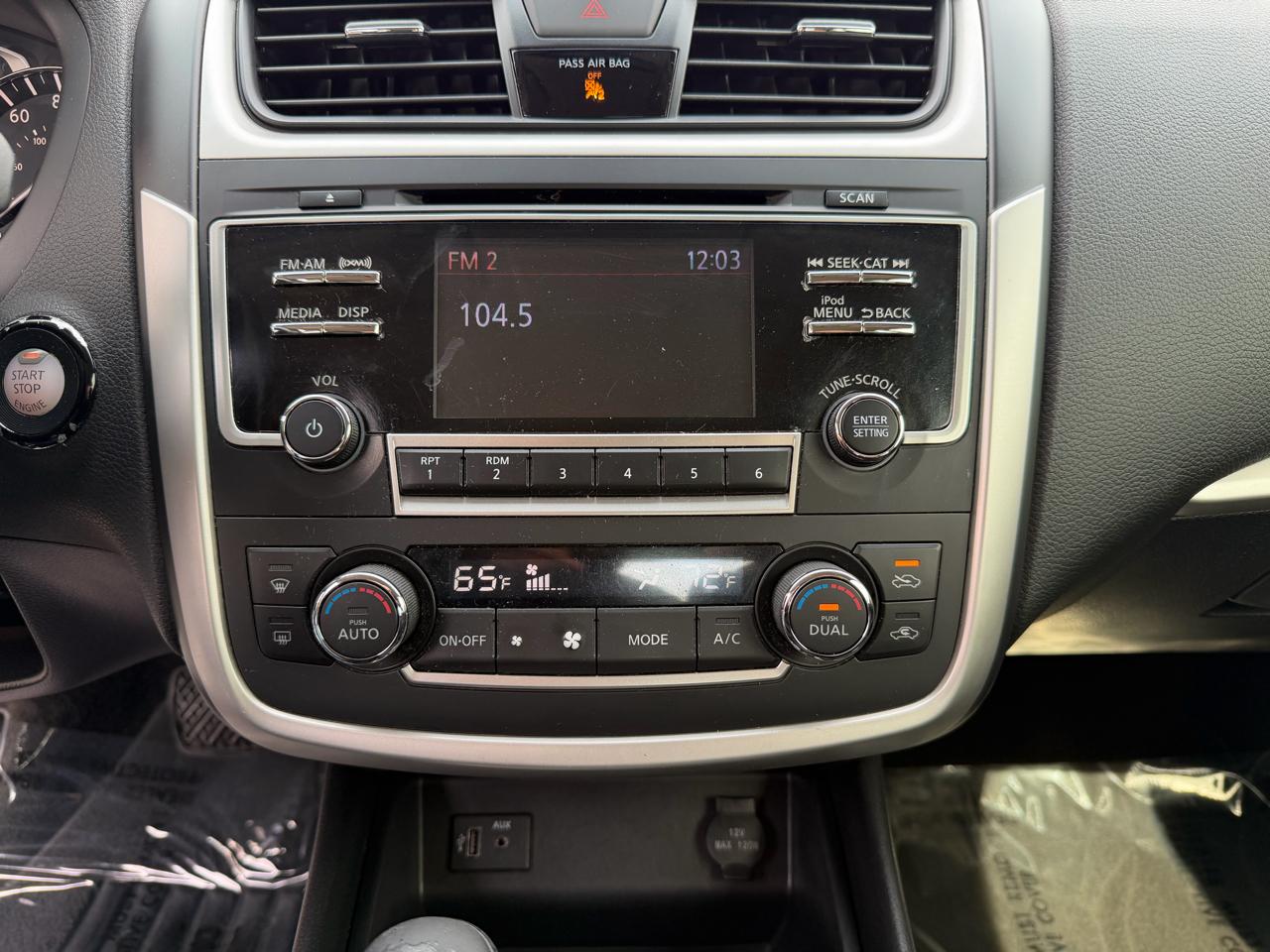 Nissan Altima 2.5 SV Sedan 2017