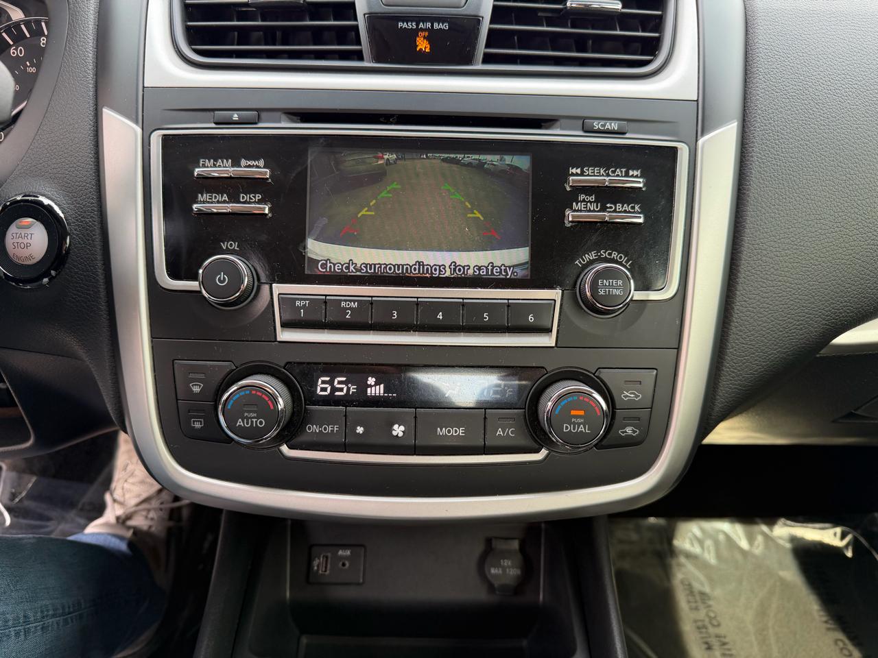 Nissan Altima 2.5 SV Sedan 2017