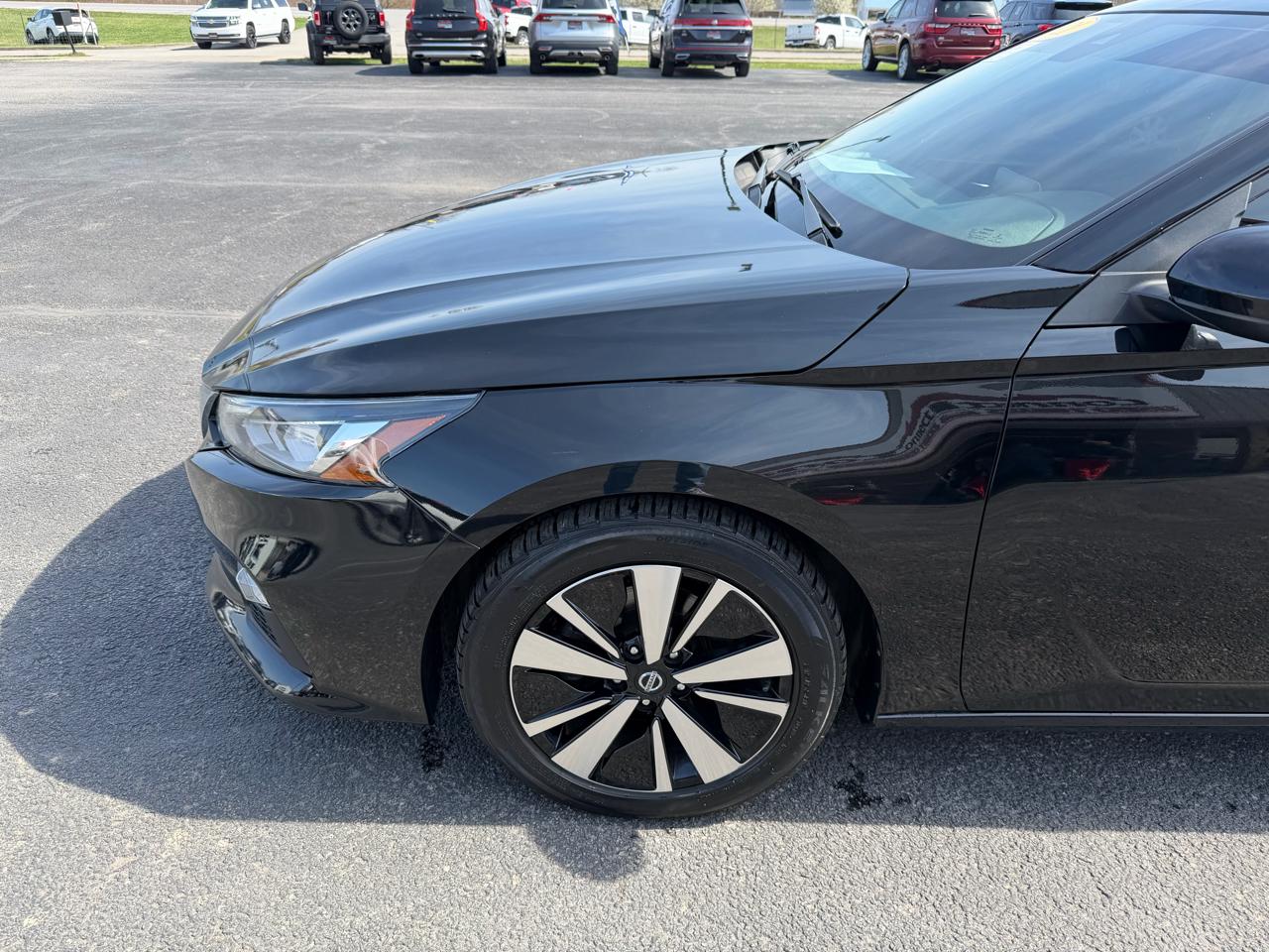 Nissan Altima 2.5 SV Sedan 2021