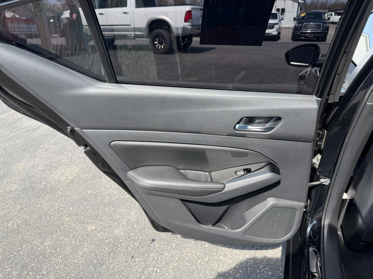 Nissan Altima 2.5 SV Sedan 2021