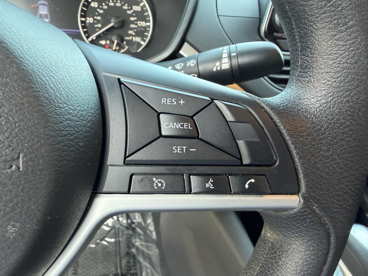 Nissan Altima 2.5 SV Sedan 2021