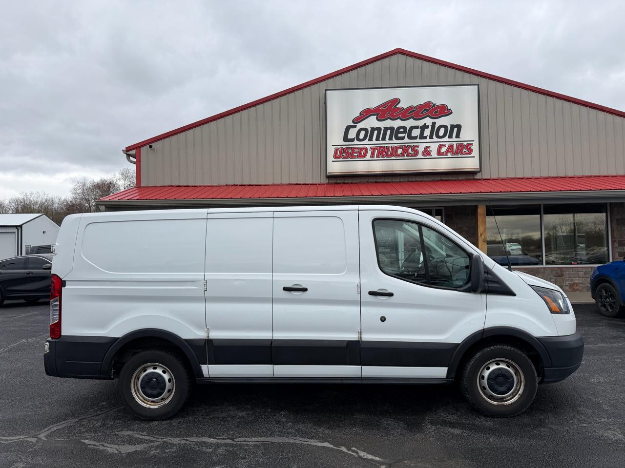 Ford Transit Van T-150 130" Low Rf 8600 GVWR Swing-Out RH Dr 2019
