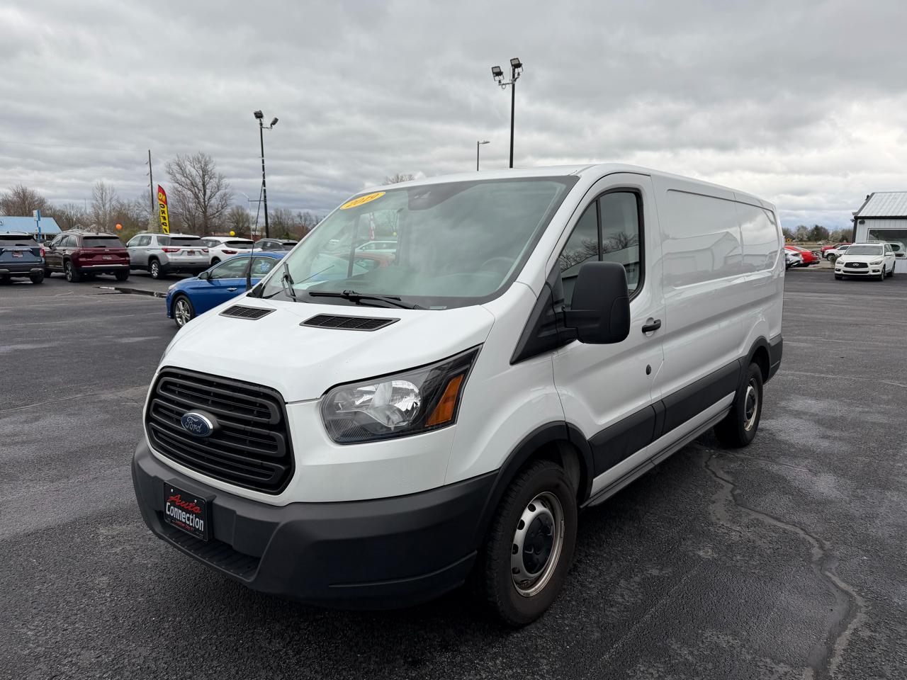 Ford Transit Van T-150 130" Low Rf 8600 GVWR Swing-Out RH Dr 2019