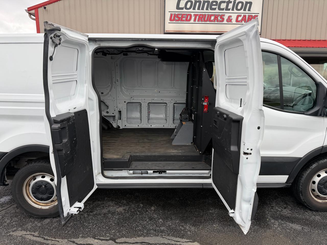 Ford Transit Van T-150 130" Low Rf 8600 GVWR Swing-Out RH Dr 2019