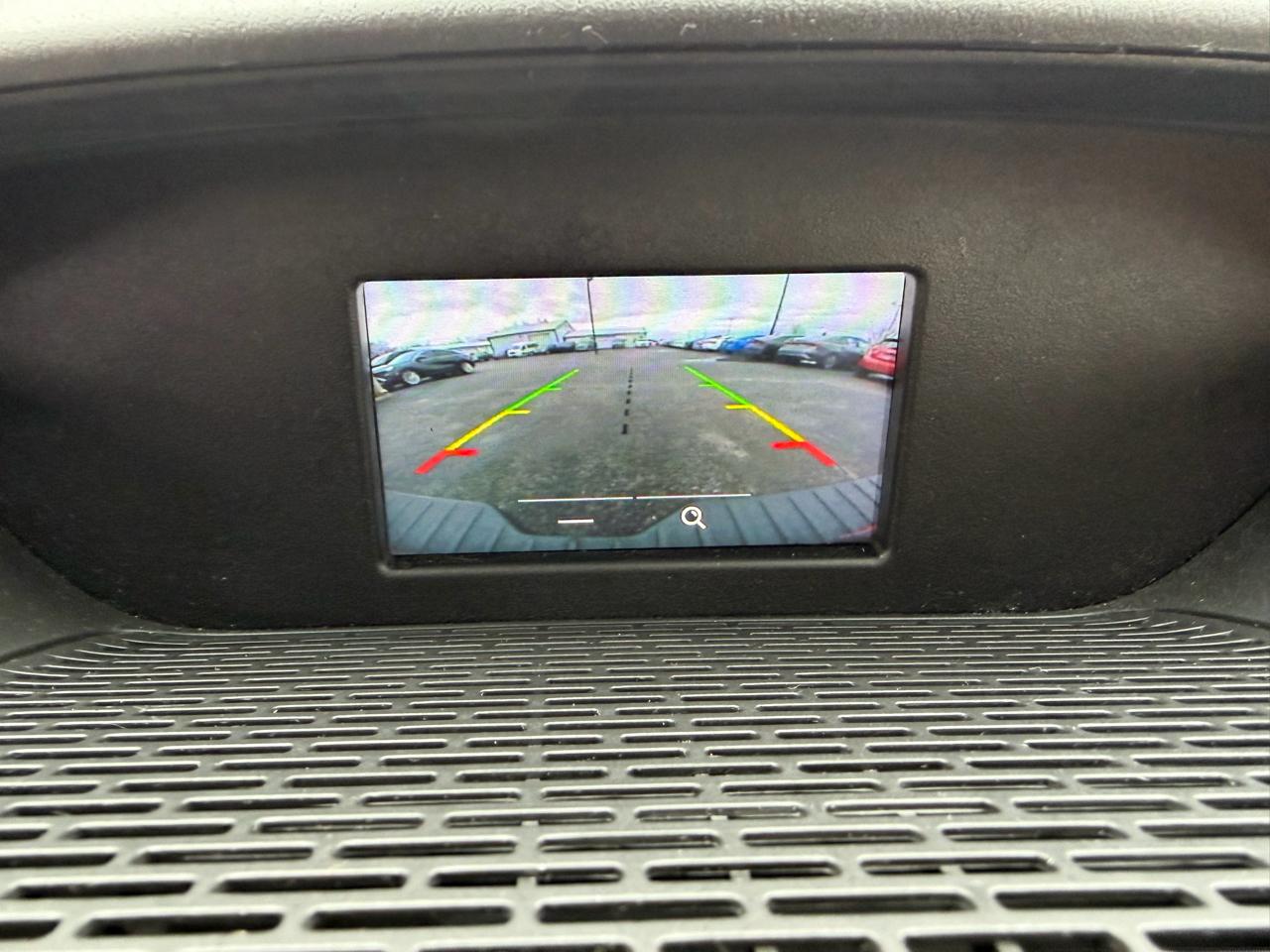 Ford Transit Van T-150 130" Low Rf 8600 GVWR Swing-Out RH Dr 2019