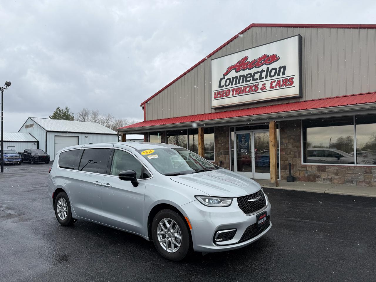 2024 Chrysler Pacifica Touring L FWD