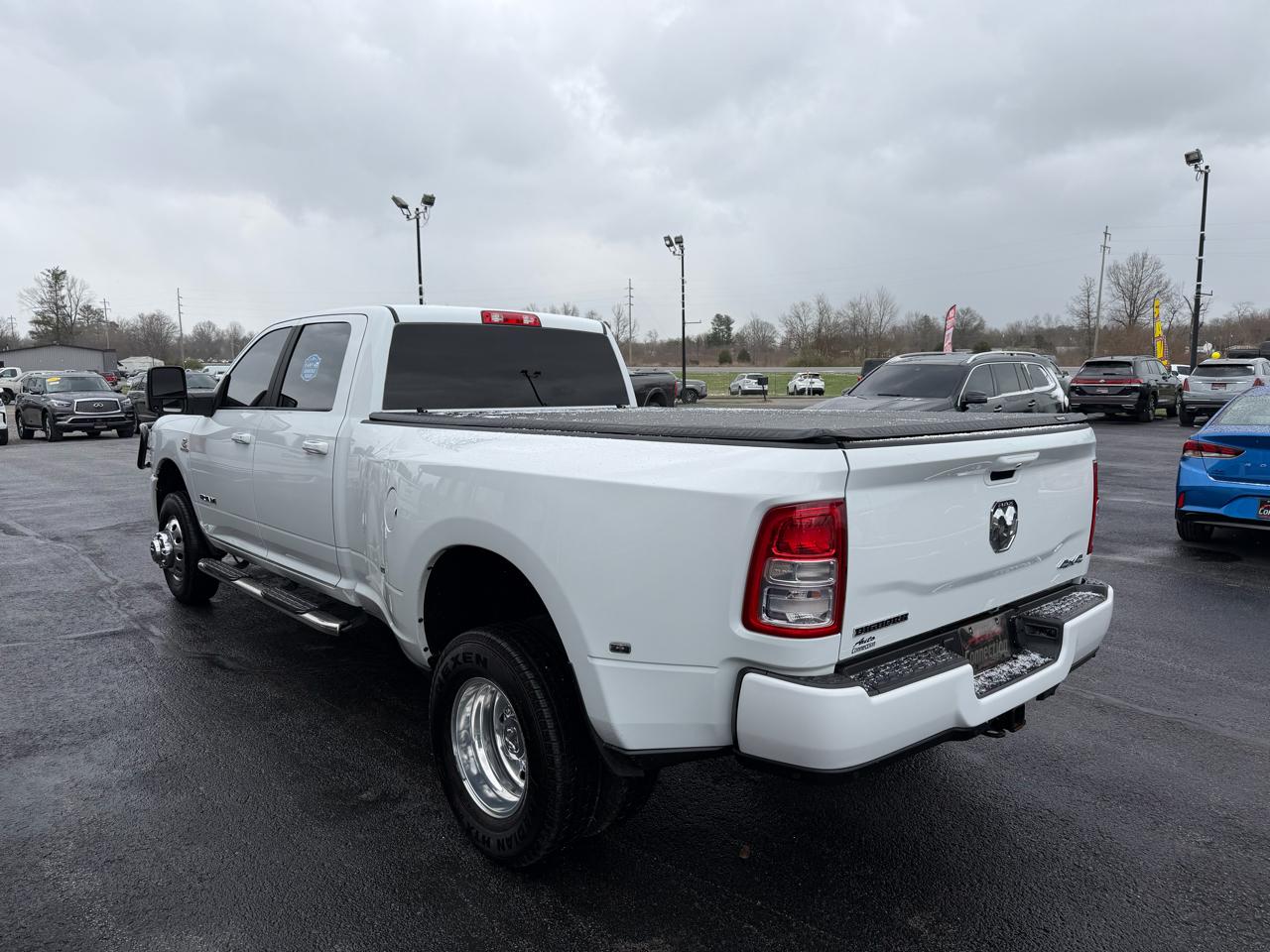 RAM 3500 Big Horn 4x4 Crew Cab 8' Box 2024