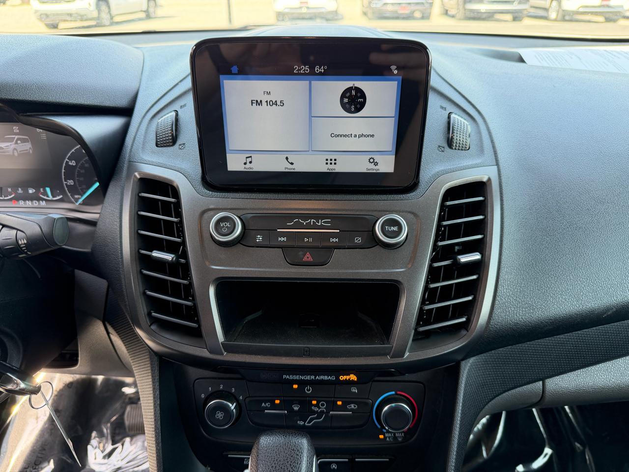 Ford Transit Connect Van XLT LWB w/Rear Symmetrical Doors 2019