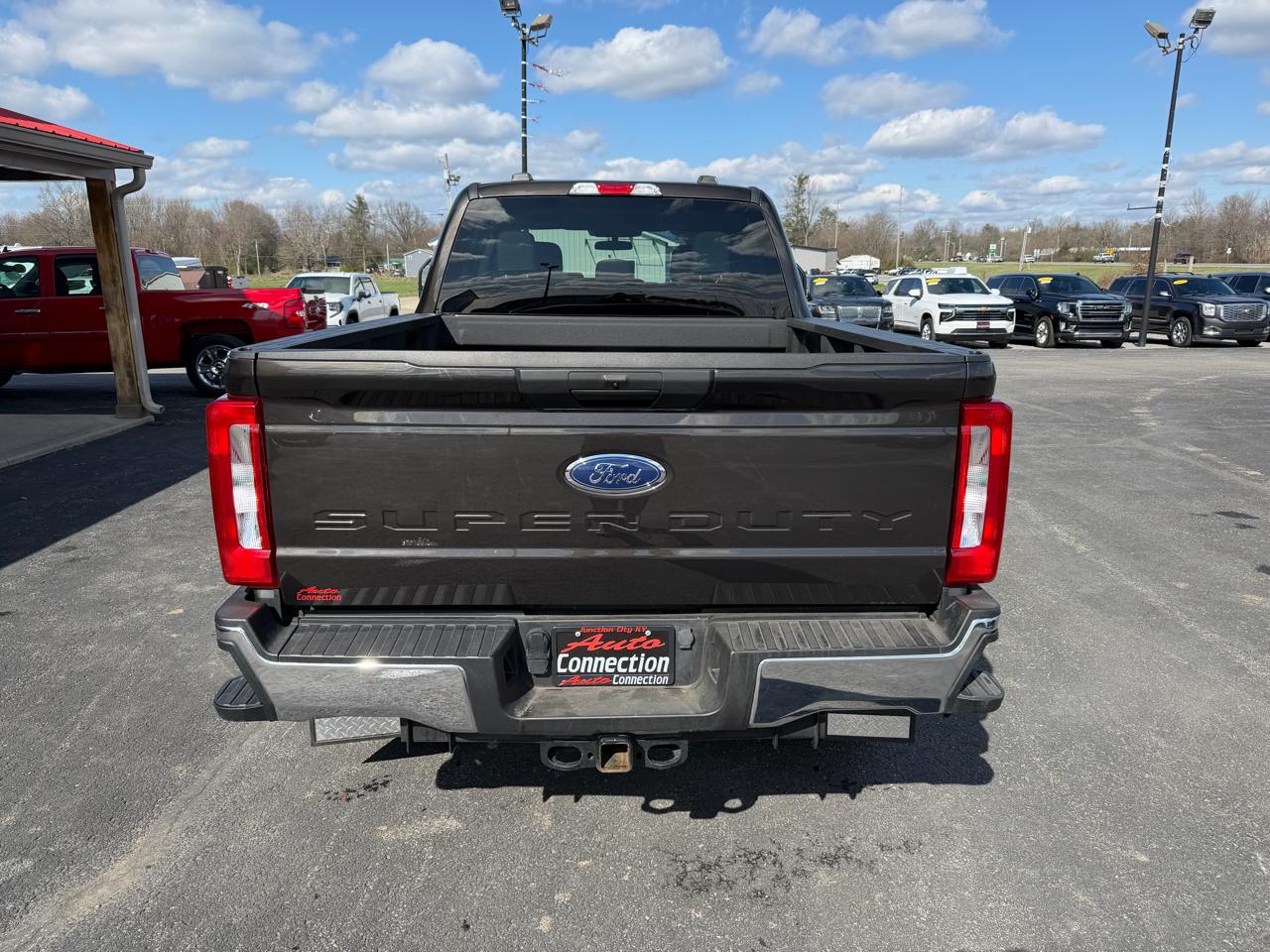 Ford Super Duty F-250 SRW 4WD Crew Cab 156" XLT 2024