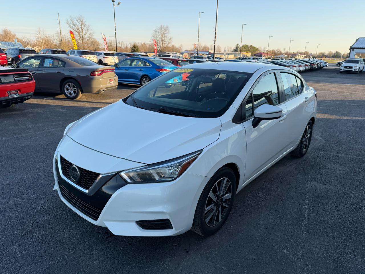 Nissan Versa SV CVT 2021