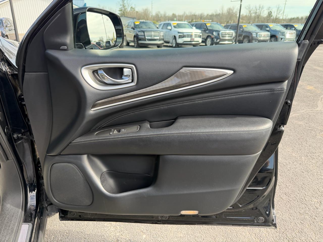 Infiniti QX60 PURE FWD 2020