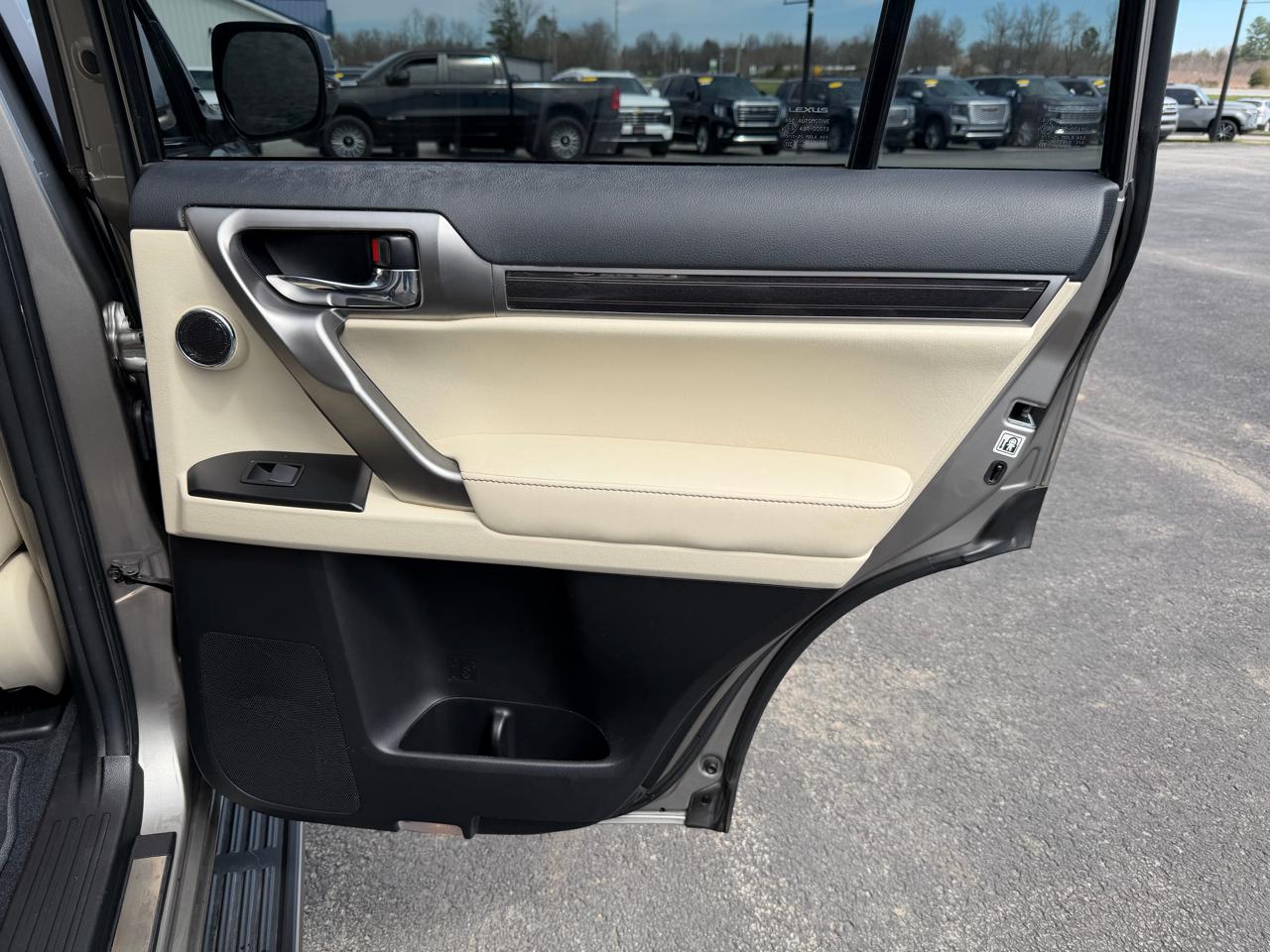 Lexus GX GX 460 Luxury 4WD 2023