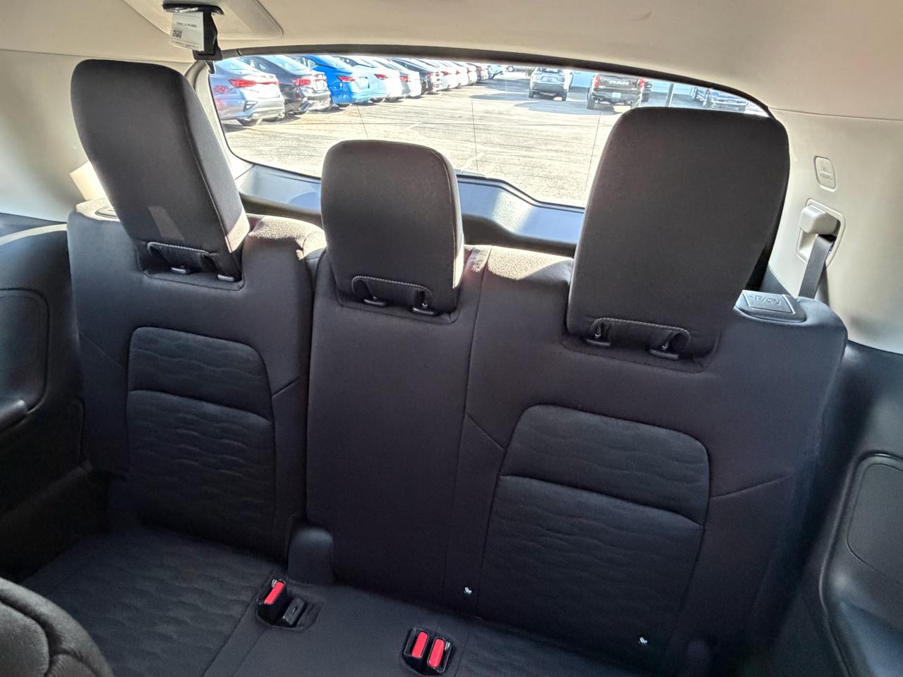 Nissan Pathfinder SV 2WD 2025