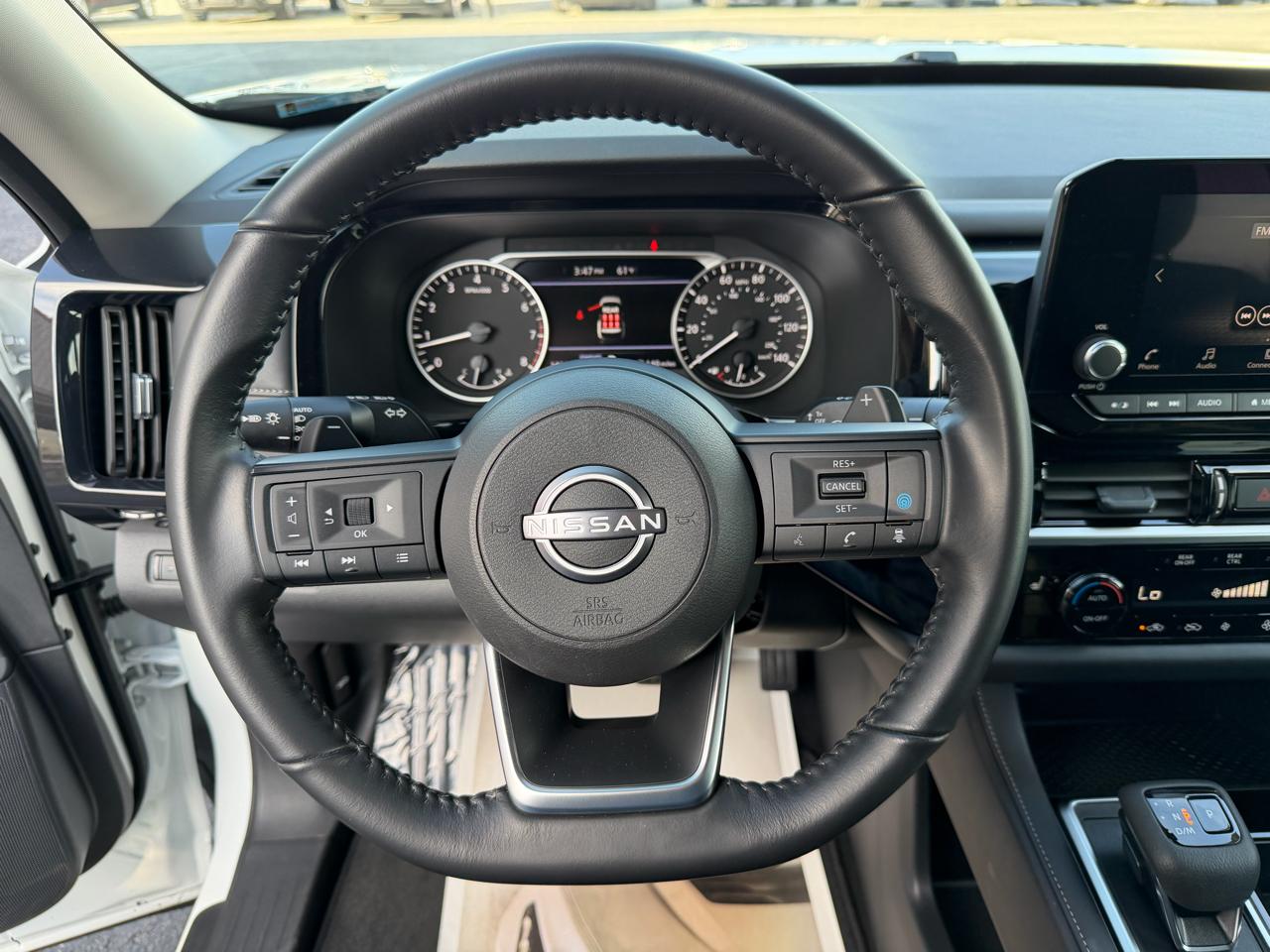 Nissan Pathfinder SV 2WD 2025