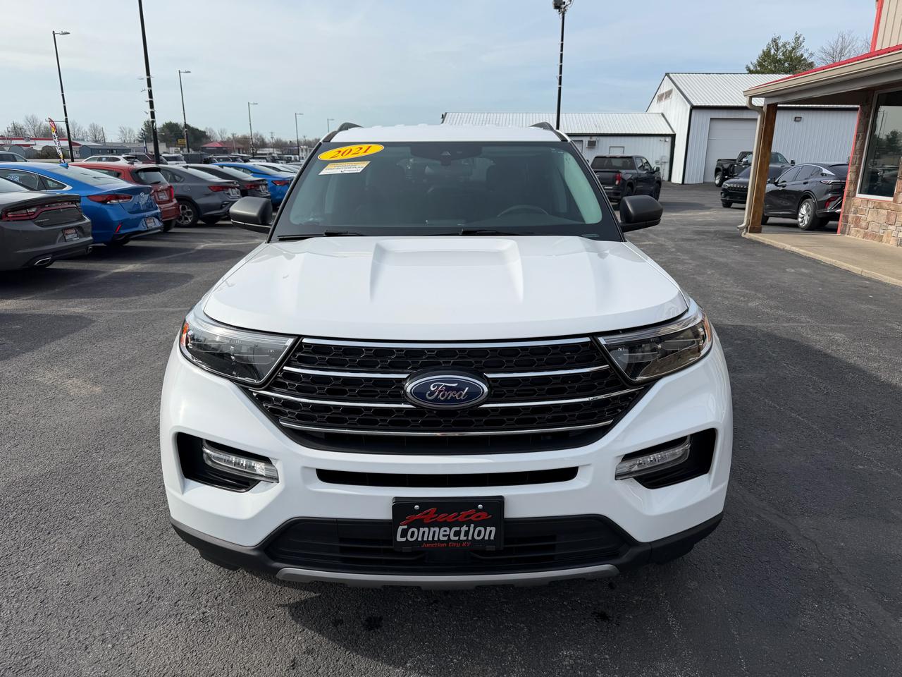 Ford Explorer 4WD 4dr XLT 2021