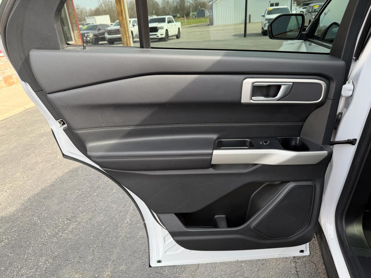 Ford Explorer 4WD 4dr XLT 2021