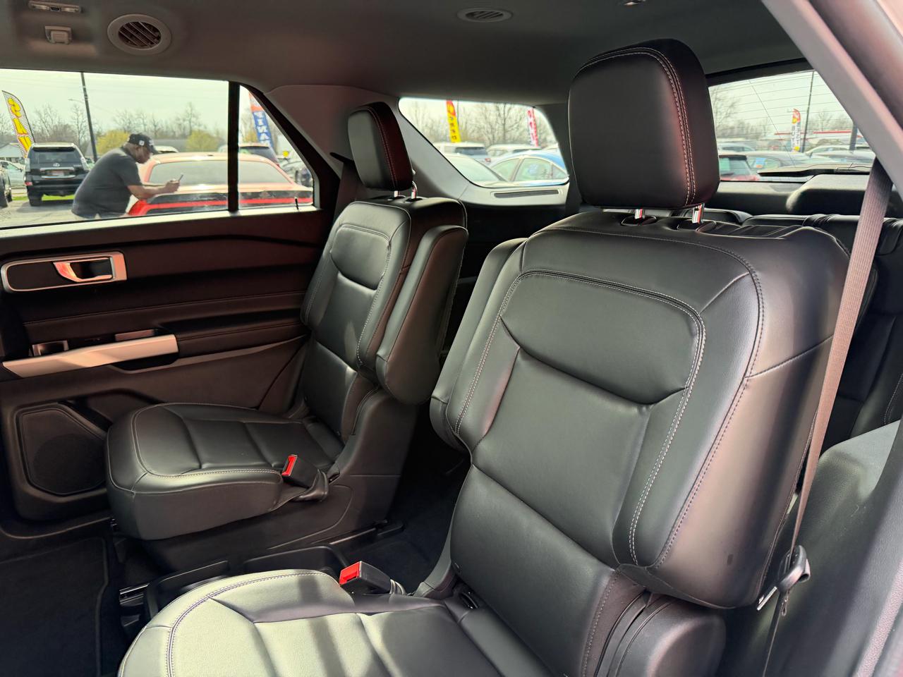 Ford Explorer 4WD 4dr XLT 2021