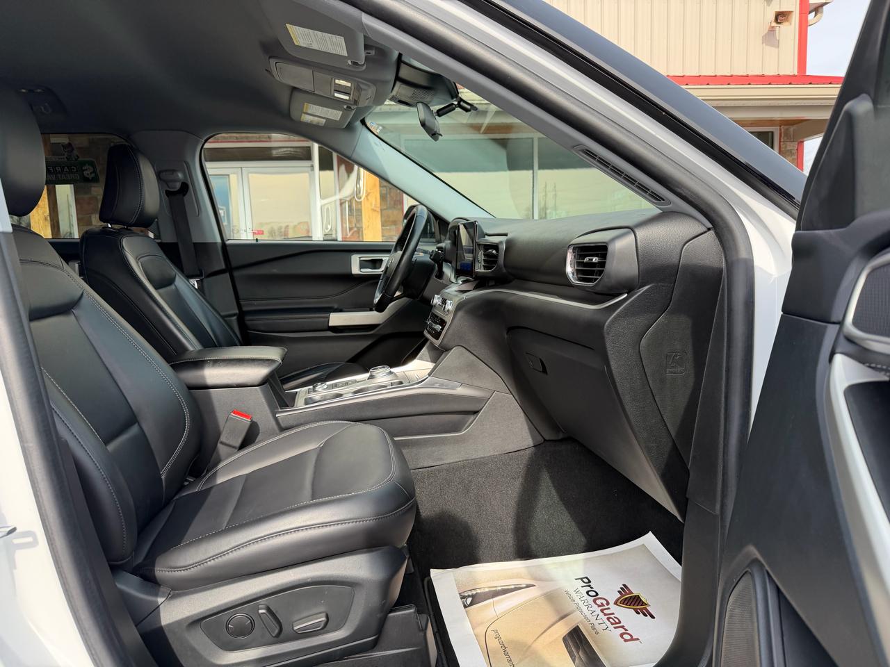 Ford Explorer 4WD 4dr XLT 2021