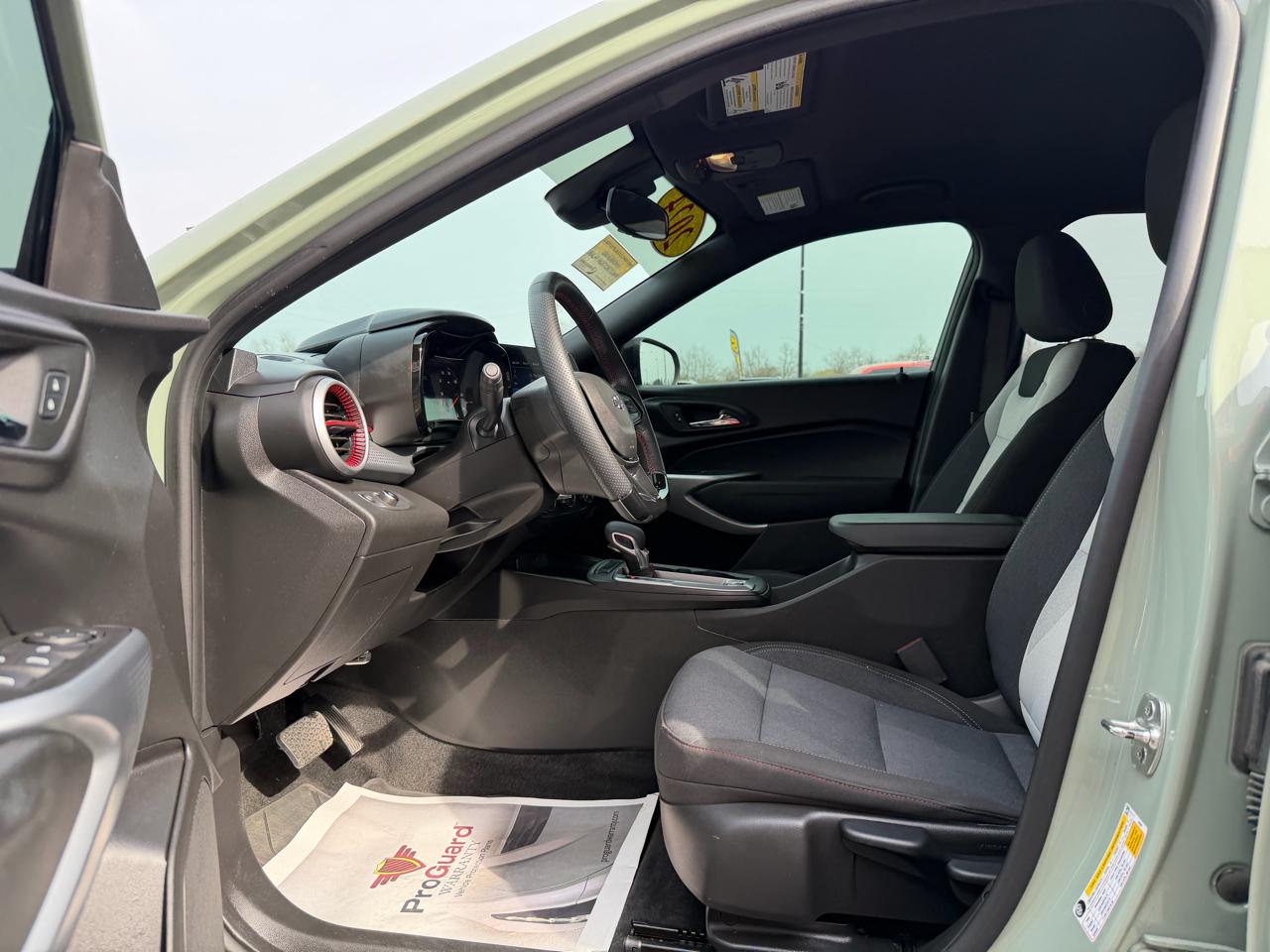 Chevrolet Trax FWD 4dr 1RS 2024