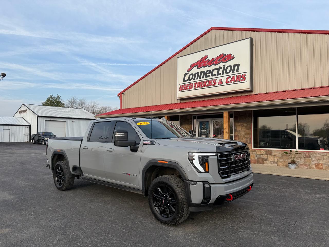 GMC Sierra 2500HD 4WD Crew Cab 159" AT4 2024