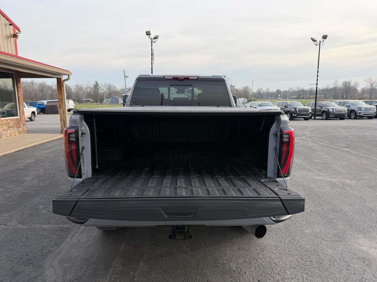 GMC Sierra 2500HD 4WD Crew Cab 159" AT4 2024