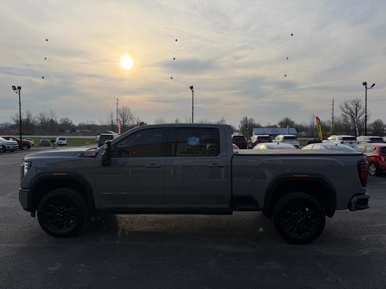 GMC Sierra 2500HD 4WD Crew Cab 159" AT4 2024