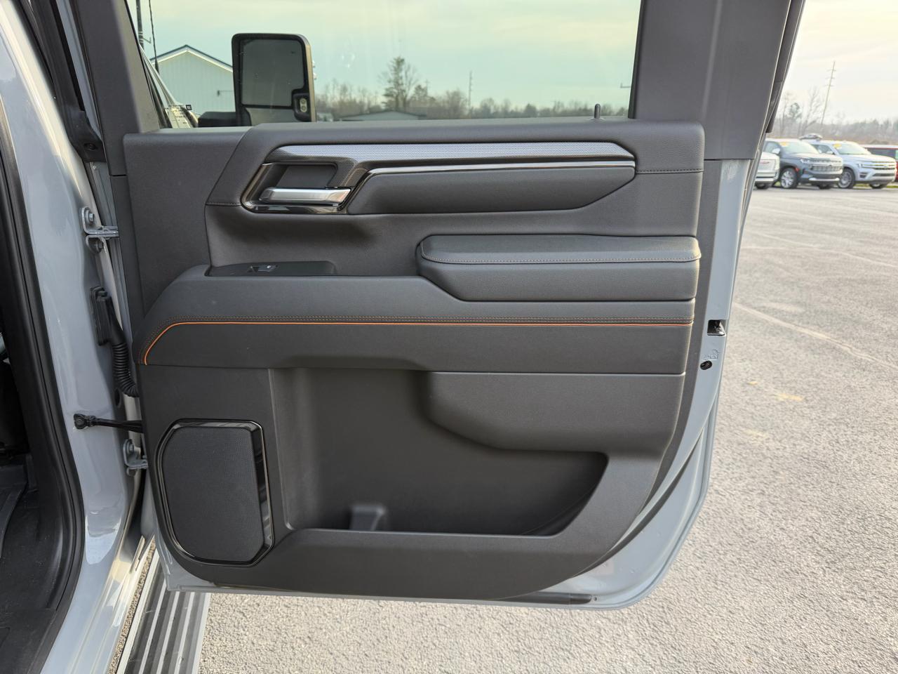 GMC Sierra 2500HD 4WD Crew Cab 159" AT4 2024