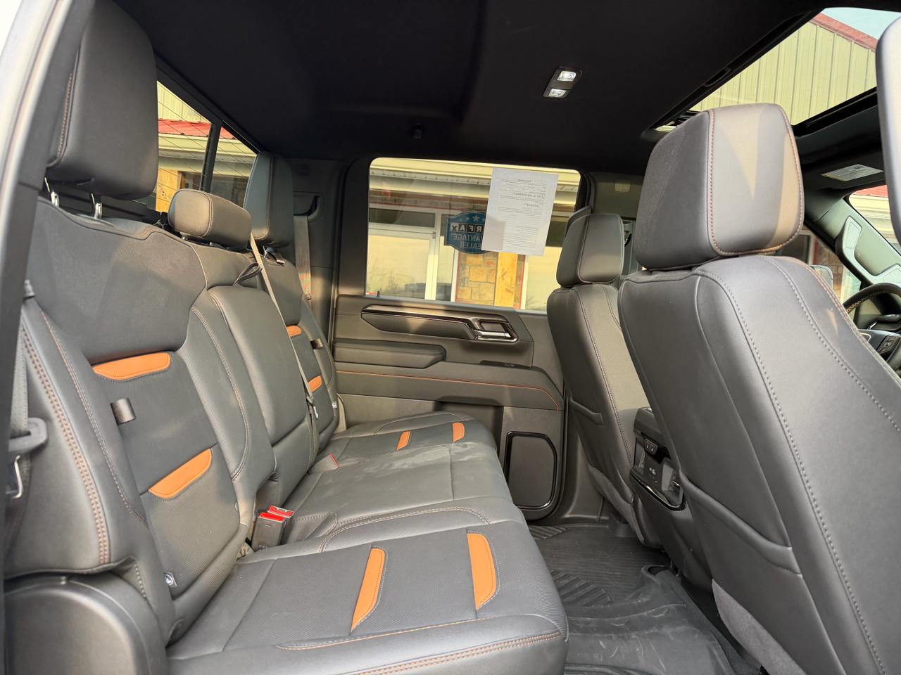 GMC Sierra 2500HD 4WD Crew Cab 159" AT4 2024