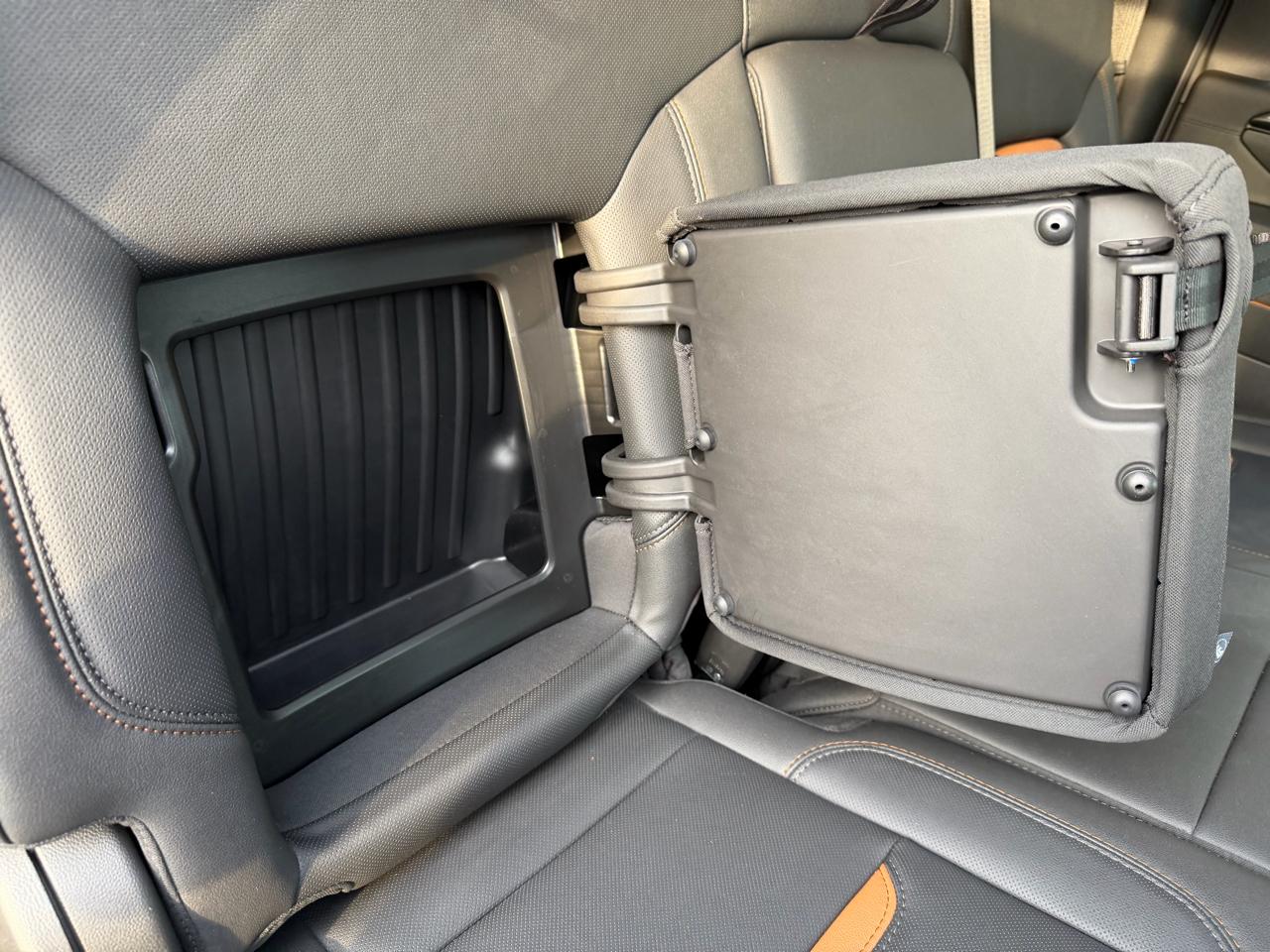 GMC Sierra 2500HD 4WD Crew Cab 159" AT4 2024