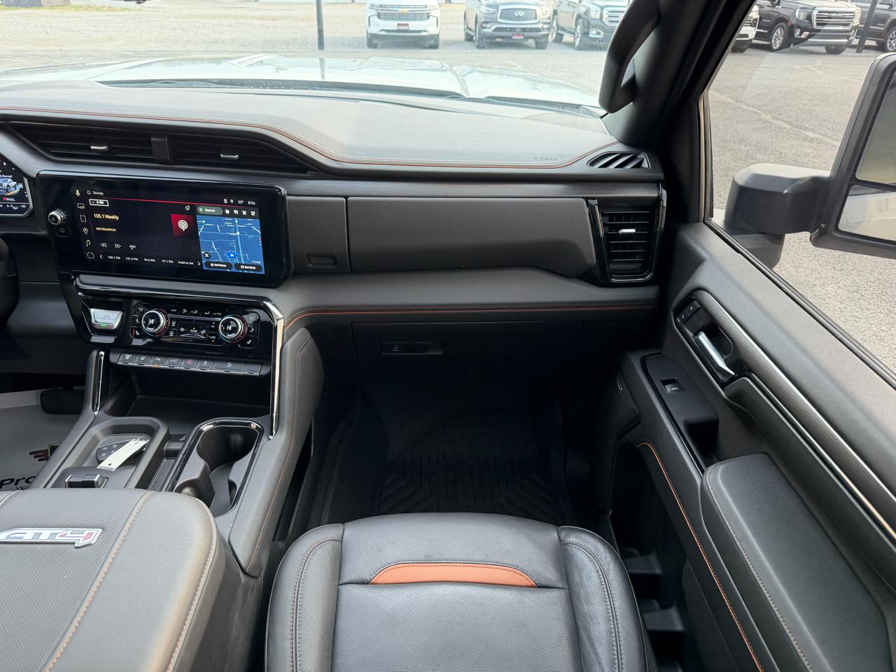 GMC Sierra 2500HD 4WD Crew Cab 159" AT4 2024