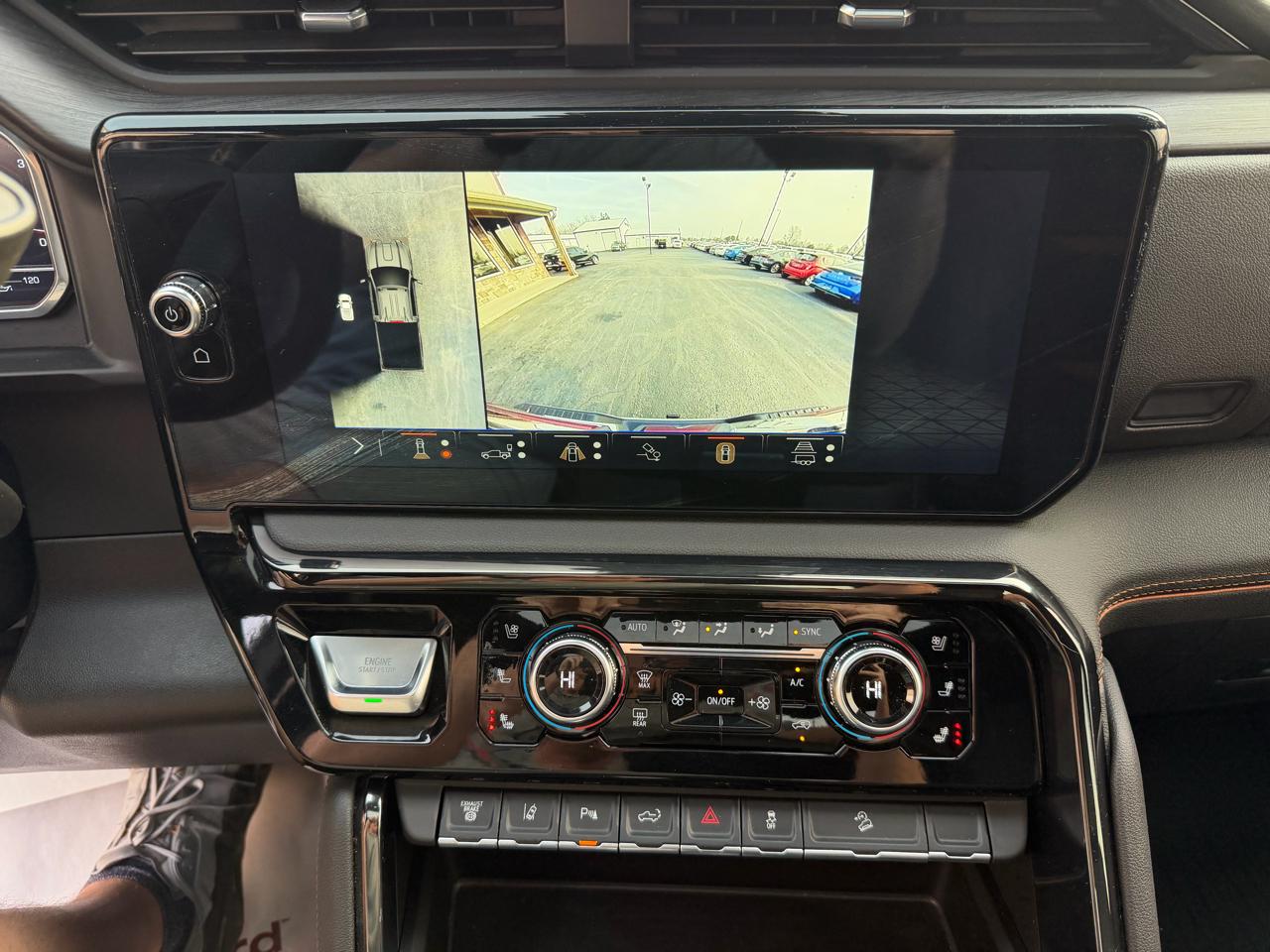 GMC Sierra 2500HD 4WD Crew Cab 159" AT4 2024