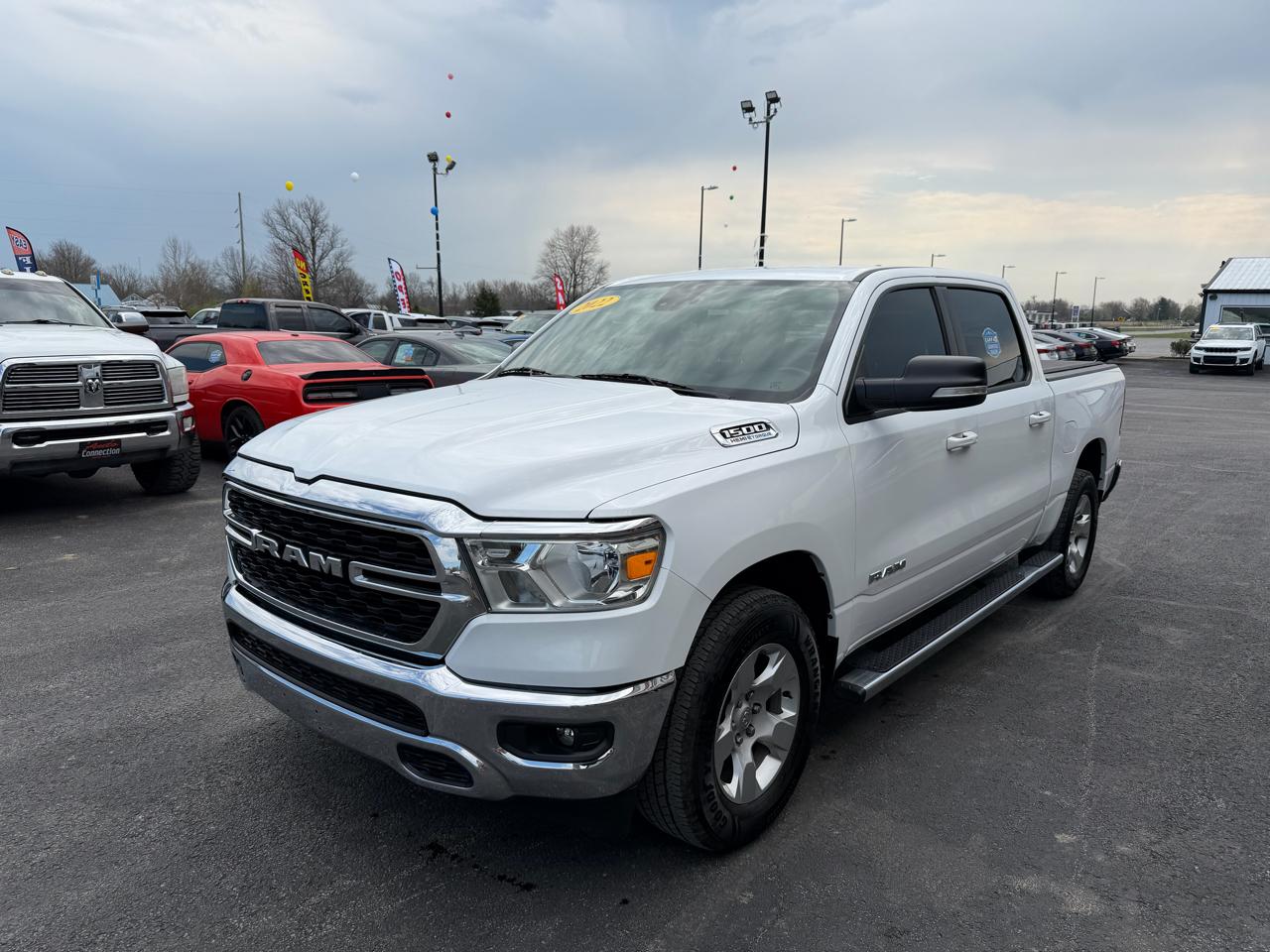 RAM 1500 Big Horn 4x4 Crew Cab 5'7" Box 2022