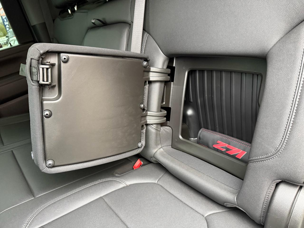 Chevrolet Silverado 2500HD 4WD Crew Cab 159" LT 2023