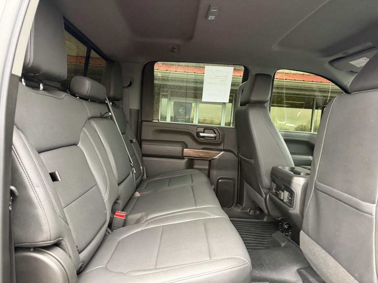 Chevrolet Silverado 2500HD 4WD Crew Cab 159" LT 2023