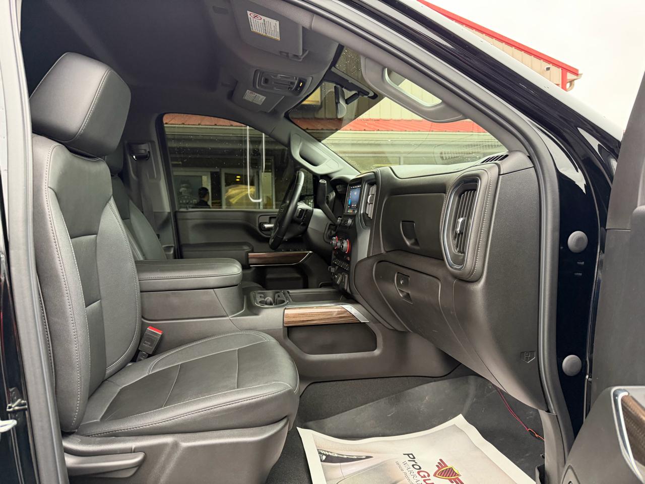 Chevrolet Silverado 2500HD 4WD Crew Cab 159" LT 2023