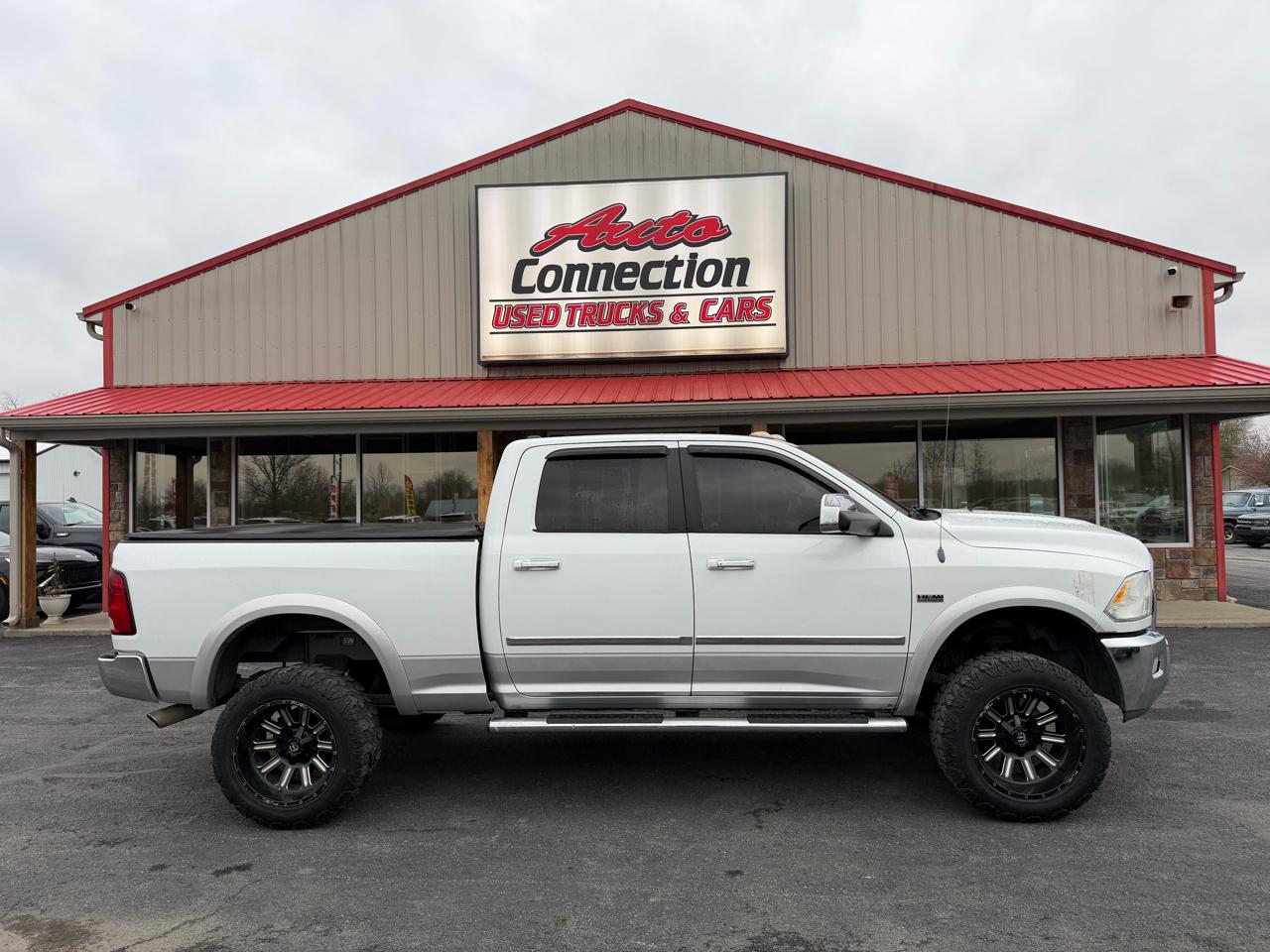 RAM 2500 4WD Crew Cab 149" Laramie 2012