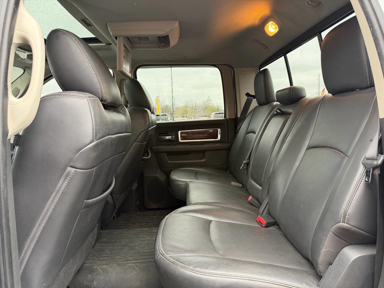 RAM 2500 4WD Crew Cab 149" Laramie 2012