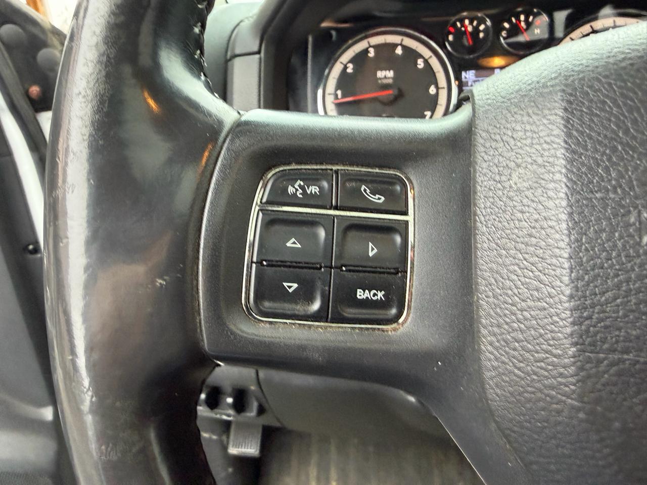 RAM 2500 4WD Crew Cab 149" Laramie 2012