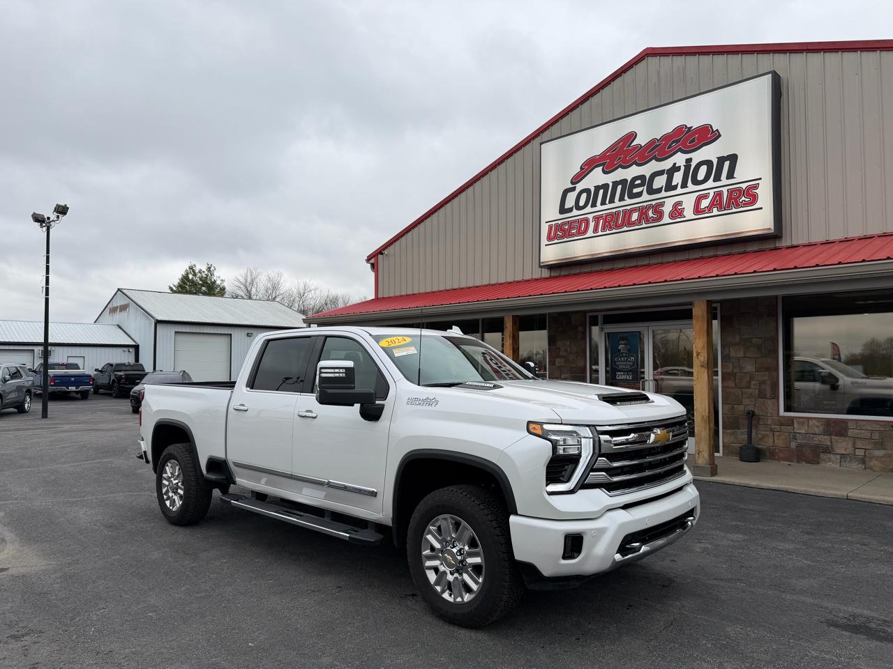 2024 Chevrolet Silverado 2500HD 4WD Crew Cab 159" High Country