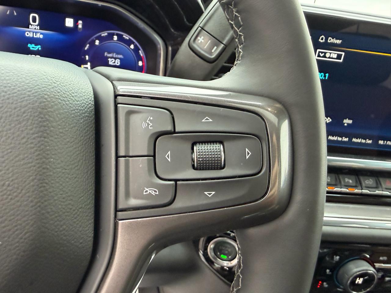 Chevrolet Silverado 2500HD 4WD Crew Cab 159" High Country 2024