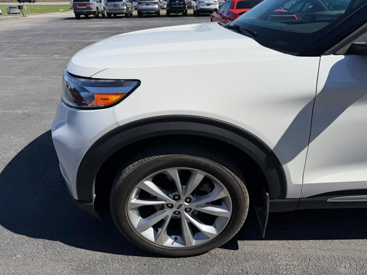 Ford Explorer Platinum 4WD 2022