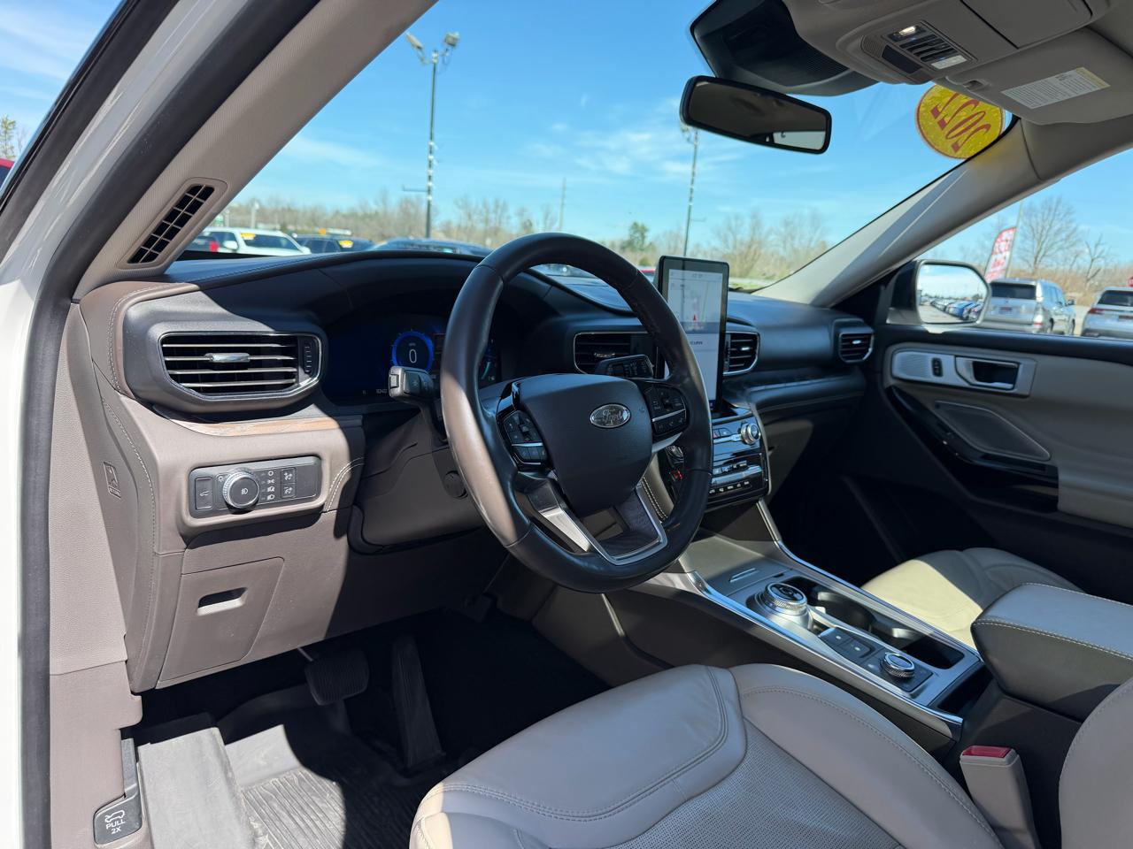 Ford Explorer Platinum 4WD 2022