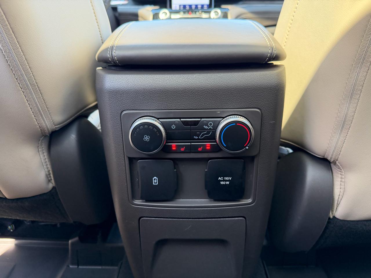 Ford Explorer Platinum 4WD 2022